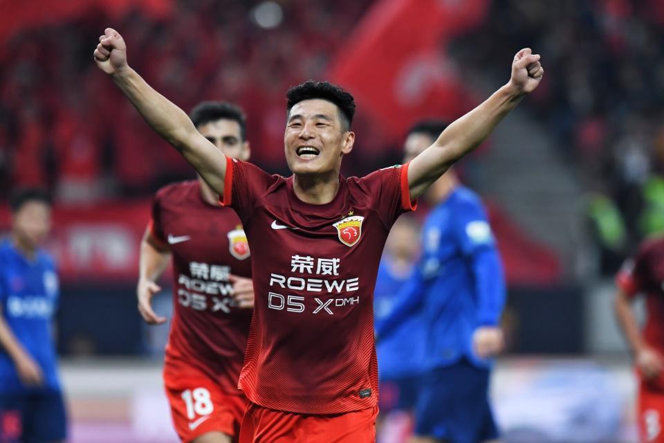 半岛体育官方网站-武磊归来！两连击破302天球荒，替补1分钟建功，穆斯卡特狂喜